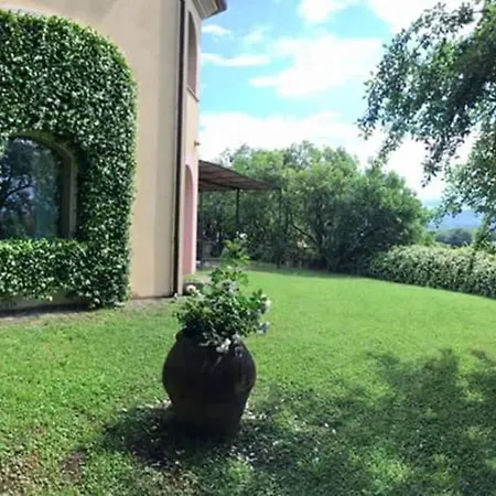 Poggio Vaccaio Casa Vittoria 200 Mq Holiday home Perugia